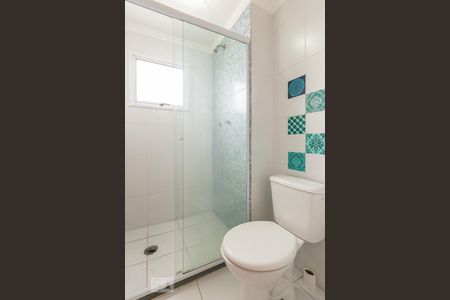 Apartamento à venda com 46m², 2 quartos e 1 vaga Apartamento à venda com 46m², 2 quartos e 1 vagaBanheiro