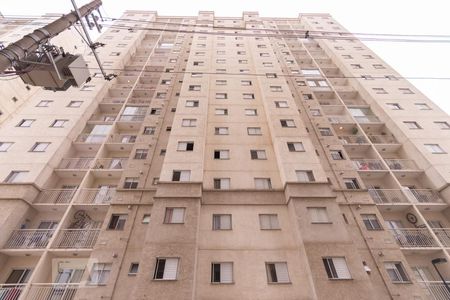 Apartamento à venda com 46m², 2 quartos e 1 vaga Apartamento à venda com 46m², 2 quartos e 1 vagaFachada
