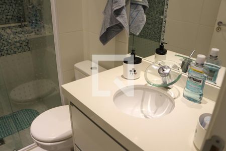 Apartamento à venda com 75m², 3 quartos e 2 vagasBanheiro