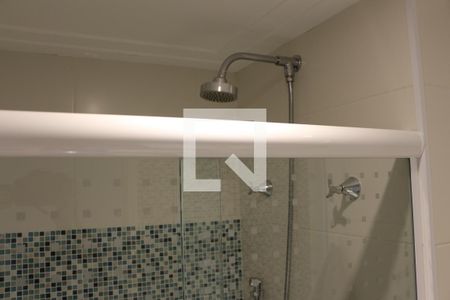 Apartamento à venda com 75m², 3 quartos e 2 vagasBanheiro