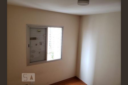 Quarto 1 de apartamento para alugar com 3 quartos, 70m² em Santa Teresinha, São Paulo