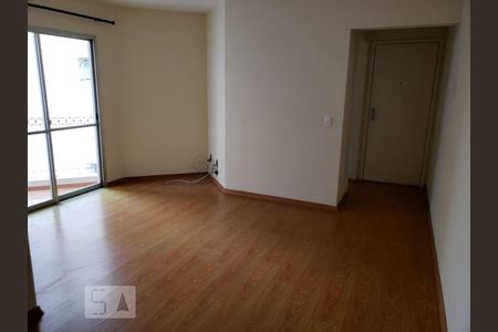 Sala de apartamento para alugar com 3 quartos, 70m² em Santa Teresinha, São Paulo