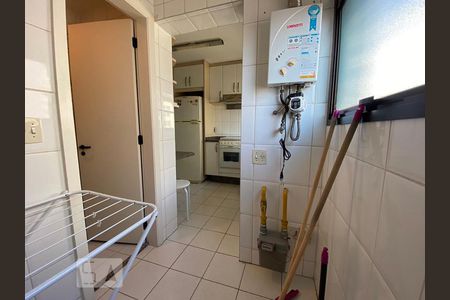 Apartamento à venda com 75m², 2 quartos e 2 vagasÁrea de Serviço