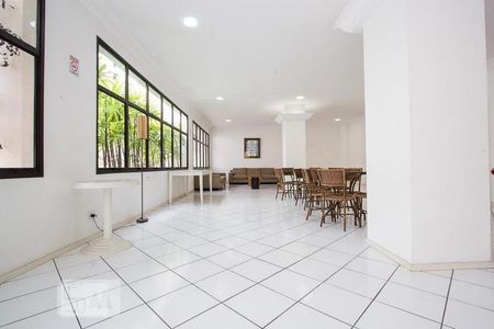 Apartamento à venda com 75m², 2 quartos e 2 vagasSalão de Festas