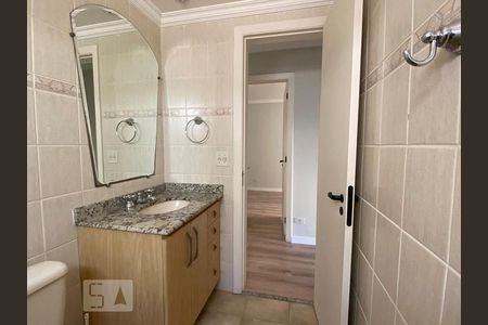 Apartamento à venda com 75m², 2 quartos e 2 vagasBanheiro do Quarto Suíte 2