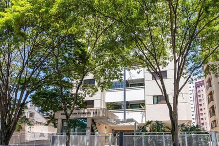 Apartamento à venda com 75m², 2 quartos e 2 vagasFachada