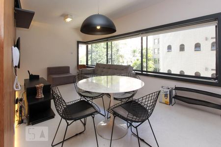 Apartamento à venda com 50m², 1 quarto e 1 vaga Apartamento à venda com 50m², 1 quarto e 1 vagaSala de jantar