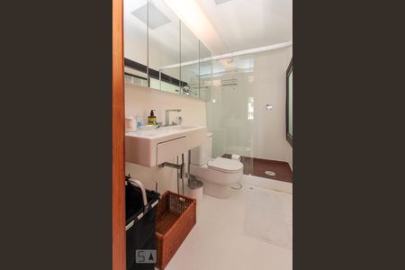 Apartamento à venda com 50m², 1 quarto e 1 vaga Apartamento à venda com 50m², 1 quarto e 1 vagaBanheiro