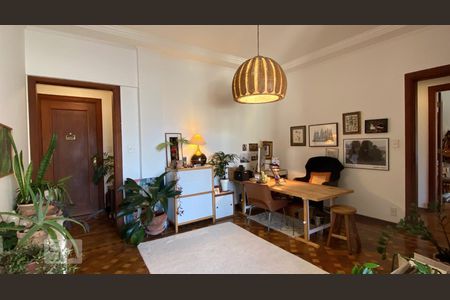 Apartamento à venda com 92m², 2 quartos e sem vagaSala