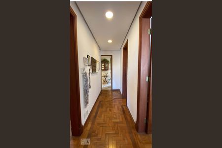 Apartamento à venda com 92m², 2 quartos e sem vagaCorredor