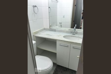 Apartamento à venda com 80m², 3 quartos e 1 vagaBanheiro Quarto 3 - Suíte