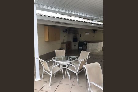 Apartamento à venda com 80m², 3 quartos e 1 vagaÁrea Comum