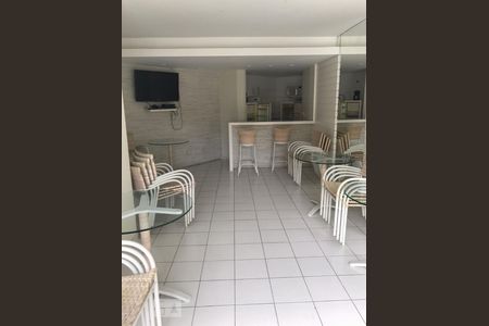 Apartamento à venda com 80m², 3 quartos e 1 vagaÁrea Comum