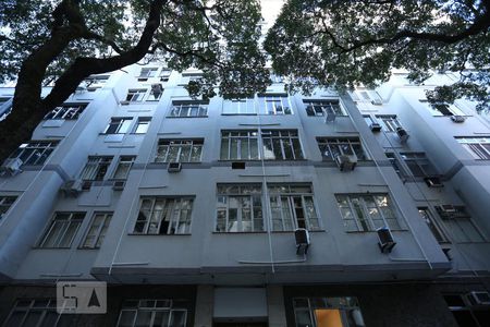 Apartamento à venda com 58m², 1 quarto e sem vagaFachada