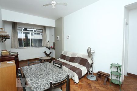 Sala de apartamento à venda com 1 quarto, 58m² em Copacabana, Rio de Janeiro