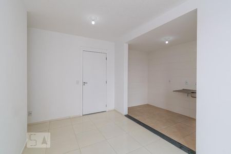 Sala de apartamento para alugar com 2 quartos, 47m² em Irajá, Rio de Janeiro