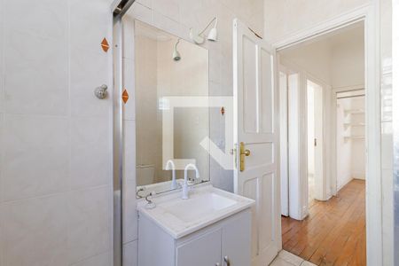 Casa à venda com 140m², 3 quartos e 2 vagasBanheiro 