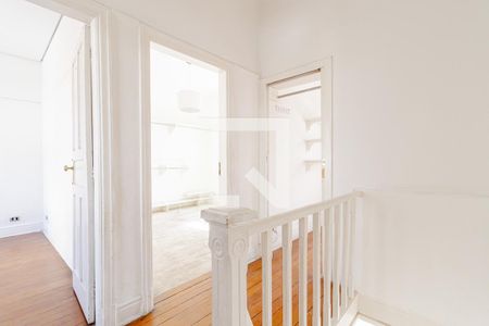 Casa à venda com 140m², 3 quartos e 2 vagasCorredor