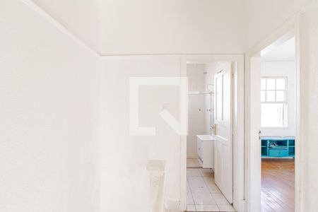 Casa à venda com 140m², 3 quartos e 2 vagasCorredor