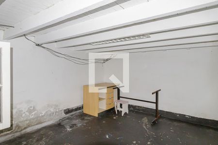 Casa à venda com 140m², 3 quartos e 2 vagasEscritório