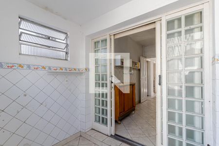 Casa à venda com 140m², 3 quartos e 2 vagasÁrea de Serviço