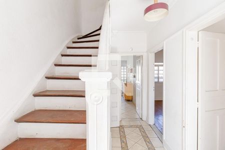 Casa à venda com 140m², 3 quartos e 2 vagasCorredor Entrada