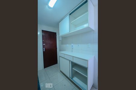 Apartamento para alugar com 68m², 2 quartos e 1 vagaCozinha