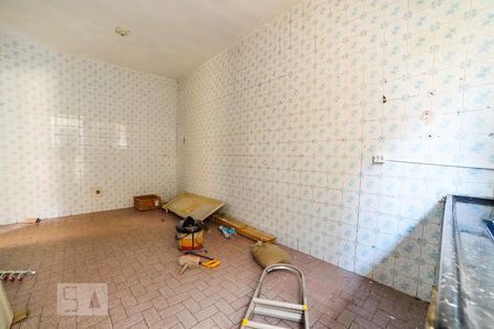 Casa à venda com 100m², 4 quartos e 2 vagas Casa à venda com 100m², 4 quartos e 2 vagasCozinha