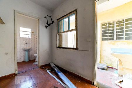 Casa à venda com 100m², 4 quartos e 2 vagas Casa à venda com 100m², 4 quartos e 2 vagasQuarto Edícula 1