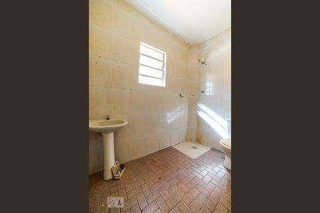 Banheiro de casa à venda com 4 quartos, 100m² em Vila Medeiros, São Paulo