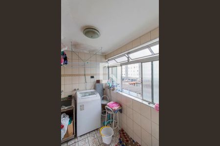 Apartamento à venda com 56m², 3 quartos e 1 vagaÁrea de Serviço