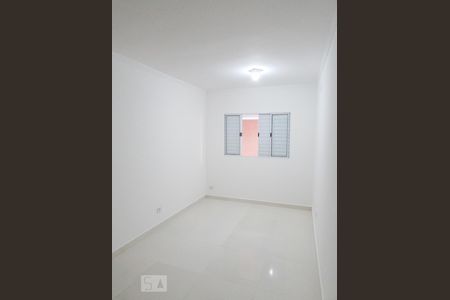 Casa para alugar com 37m², 1 quarto e sem vagaSala