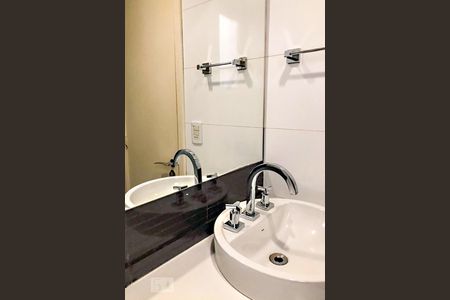 Apartamento à venda com 168m², 2 quartos e 1 vaga