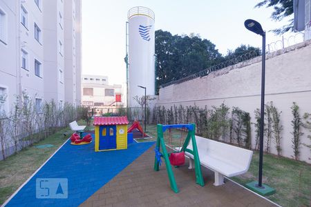 Apartamento para alugar com 43m², 2 quartos e sem vaga Apartamento para alugar com 43m², 2 quartos e sem vagaPlayground