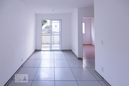 Apartamento para alugar com 43m², 2 quartos e sem vaga Apartamento para alugar com 43m², 2 quartos e sem vagaSala