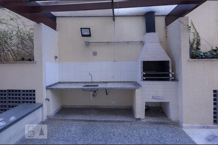 Apartamento à venda com 60m², 2 quartos e 1 vagaChurrasqueira