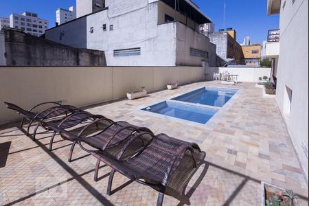 Apartamento à venda com 60m², 2 quartos e 1 vagaPiscina