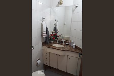 Banheiro Social de apartamento à venda com 3 quartos, 76m² em Jardim Oriental, São Paulo