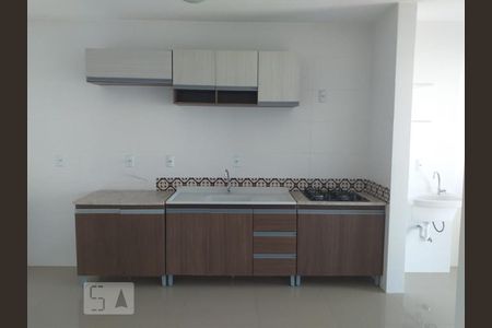 Cozinha de apartamento para alugar com 2 quartos, 75m² em Bela Vista, São José