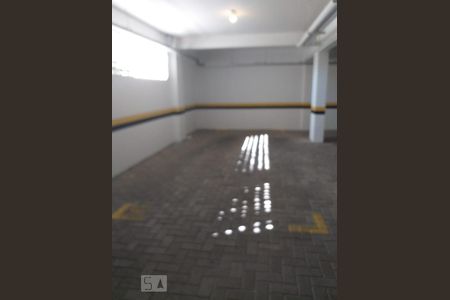 Garagem de apartamento para alugar com 2 quartos, 75m² em Bela Vista, São José