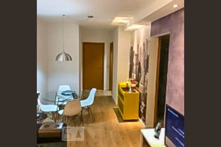 Sala de apartamento para alugar com 2 quartos, 60m² em Casa Branca, Santo André