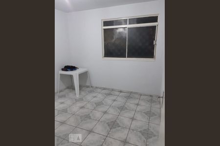 Quarto 2 de apartamento para alugar com 2 quartos, 67m² em Setor dos Afonsos, Goiânia