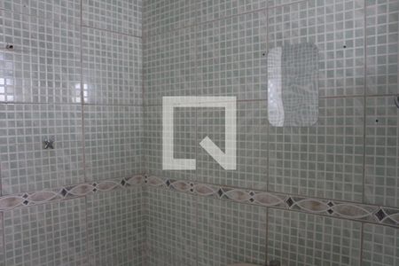 Banheiro 2 de casa para alugar com 2 quartos, 110m² em Penha de França, São Paulo