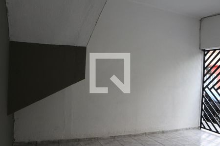 Garagem de casa para alugar com 2 quartos, 110m² em Penha de França, São Paulo