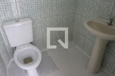 Casa para alugar com 110m², 2 quartos e 2 vagasBanheiro 2