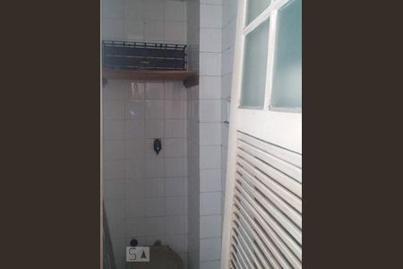 Banheiro de Serviço de apartamento à venda com 2 quartos, 55m² em Santa Rosa, Niterói
