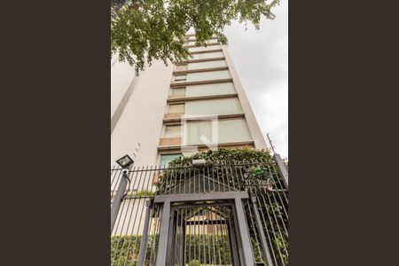 Fachada de apartamento para alugar com 3 quartos, 120m² em Higienópolis, São Paulo