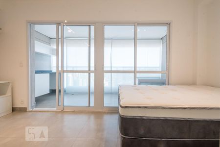 Quarto de kitnet/studio à venda com 1 quarto, 33m² em Brooklin Paulista, São Paulo