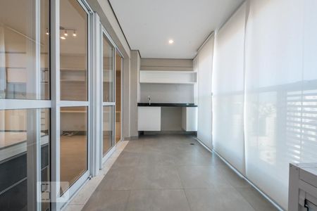 Studio para alugar com 33m², 1 quarto e 1 vaga Studio para alugar com 33m², 1 quarto e 1 vagaVaranda