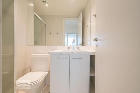 Studio para alugar com 33m², 1 quarto e 1 vaga Studio para alugar com 33m², 1 quarto e 1 vagaBanheiro